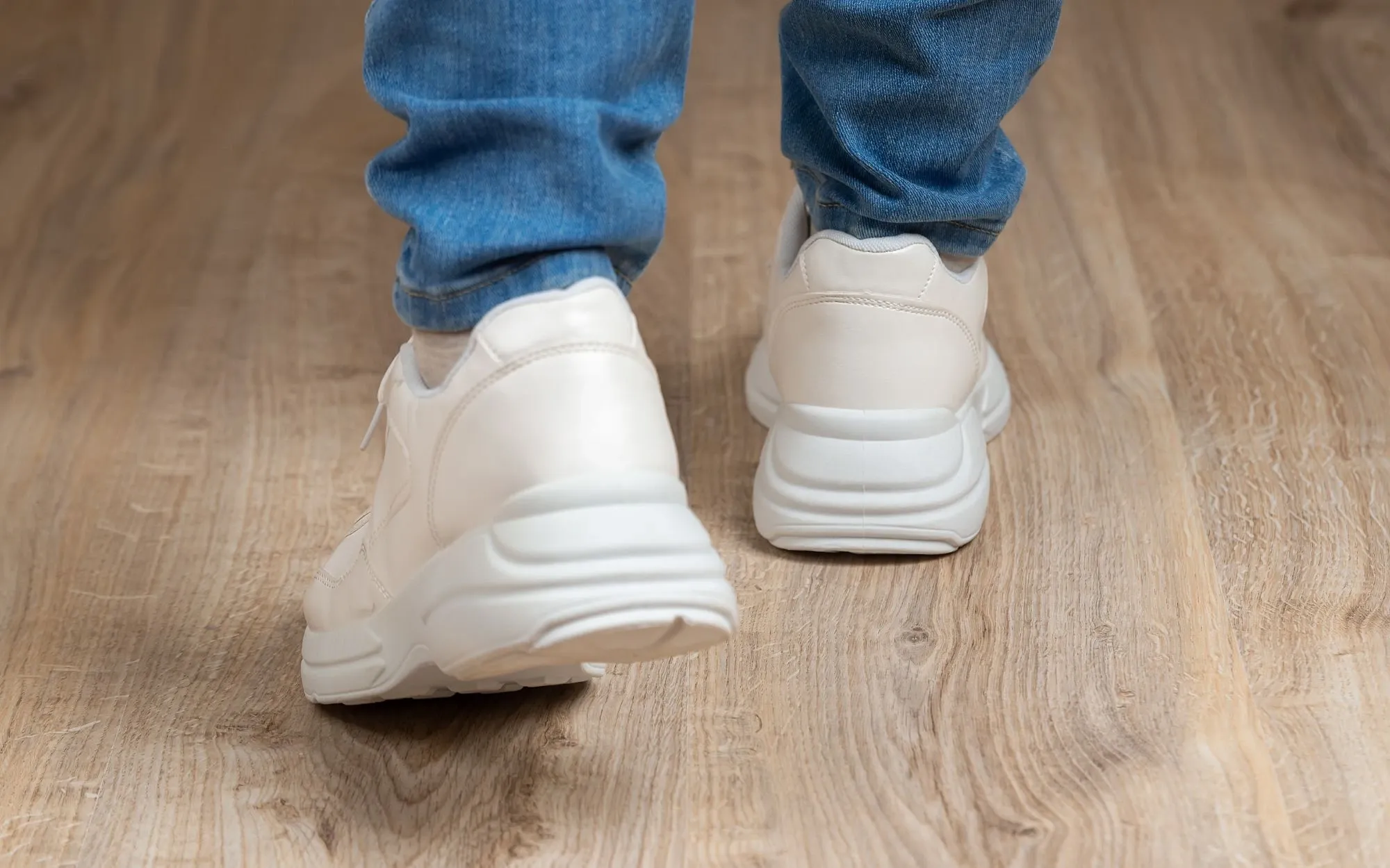 Cara Ganti Outsole Sepatu Kasual agar Tetap Stylish dan Nyaman!