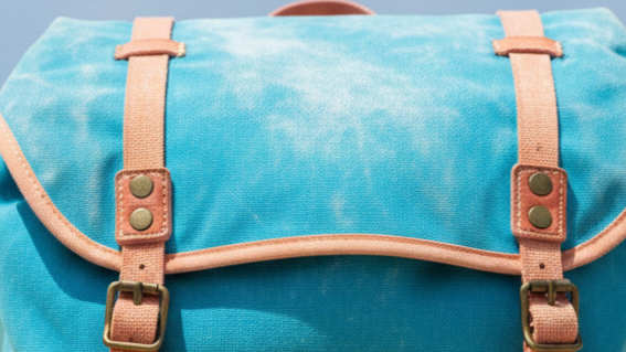 Tas Luntur Karena Kehujanan? Ini Prosedur Deep Cleaning untuk Mengembalikan Warna Asli